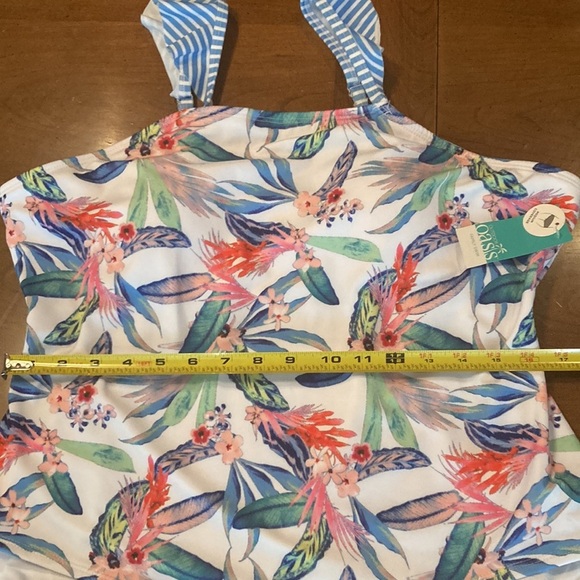 🌸NWT OUTDOOR OASIS Womens Plus Size One Piece Swimsuit - size 1X - Picture 13 of 17